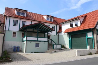 Saniertes Mehrfamilienhaus mit Wellnessanlage und drei Kfz-Stellplätzen in beliebter Lage von Kirchl