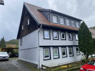 Schöne 2-Zi. Wohnung am Marktplatz in Lautenthal