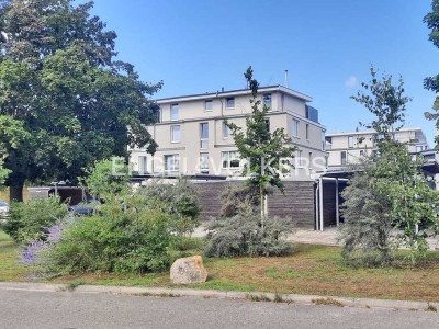 Moderne Wohnung mit Terrasse und Gartenanteil in Seebad Ahlbeck