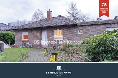 Großzügiger Bungalow mit Garage, Terrasse und Gartenanlage in ruhiger Wohnlage!