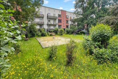 Erbpacht: Helle 2-Zimmerwohnung  mit Tageslichtbad in historischem Denkmalensemble