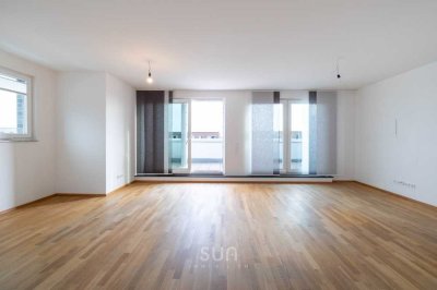 ***Traumhaftes Ausblick in Top-Lage Riedberg***4 Zi-Penthouse-Whg mit EBK & 2 sonnige Dachterrassen