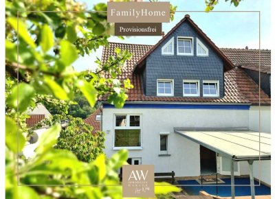 ***Family Home*** 
Entzückendes Haus in perfekter Familienlage mit Platz für Viele. Provisionsfrei.