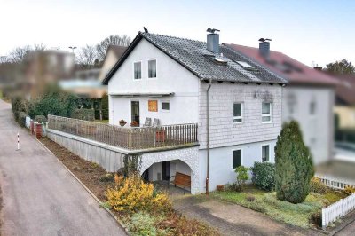 Charmante Doppelhaushälfte in Pforzheim-Würm – Ihr neues Zuhause mit Potenzial!