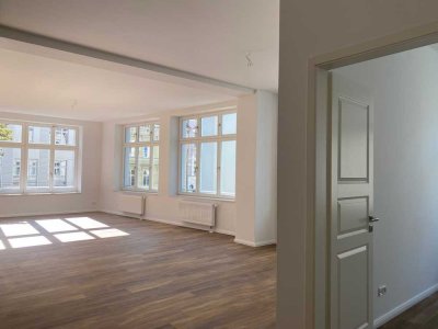 helle 3-Raumwohnung mit der Option auf einen PKW-Stellplatz