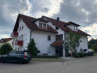 Geschmackvolle Maisonette Wohnung mit 3 1/2 Zimmern sowie Balkon und EBK in Bitz