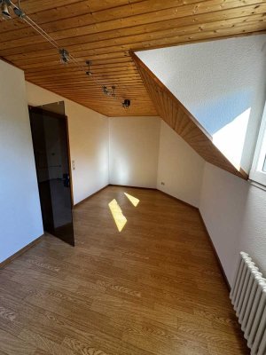 Exklusives WG-Zimmer in DG-Wohnung in Glottertal