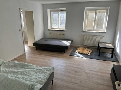 500.- WEIHNACHTSBONUS!! Gut gelegene Wohnung mit neuer EBK ab sofort in Plauen zu vermieten!