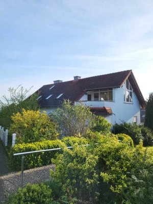 Reserviert! Gepflegtes Zweifamilienhaus in ruhiger Lage mit Aussicht - Reserviert!