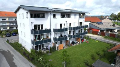 Neuwertige 3-Zimmer-Wohnung mit Garten und Terrasse in Traunstein!