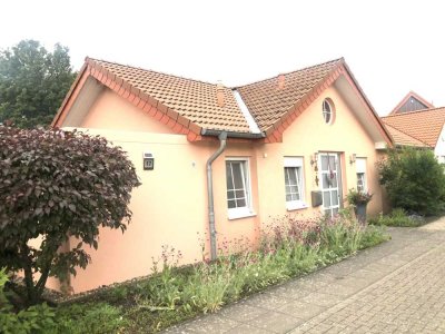 Bungalow mit viel Charme auf sonnigem Grundstück in zentraler Lage von Sarstedt