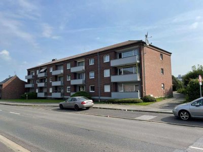 Erstbezug nach Sanierung mit Balkon: ansprechende 2-Zimmer-Wohnung in Hückelhoven