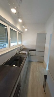 Schöne neu renovierte vier Zimmer Wohnung in Bad Neuenahr-Ahrweiler