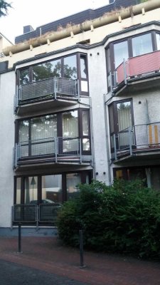 Gepfl. möblierte  2-Raum-Wohnung, auch als home-office nutzbar,in Bonn-Bad Godesberg