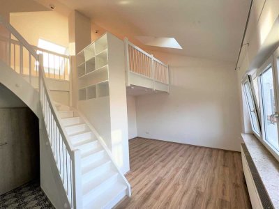 **Schicke Maisonette-Wohnung mit Einbauküche in Mannheim T-Quadrat**