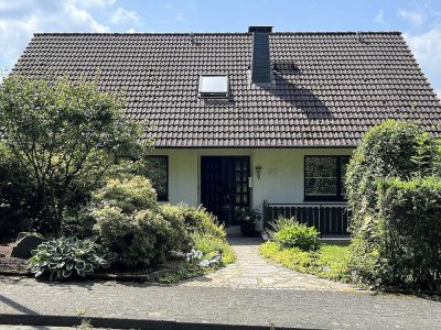 Familienfreundlich & top gepflegt: Ihr neues Zuhause mit Gartenidylle in Reichshof-Denklingen!