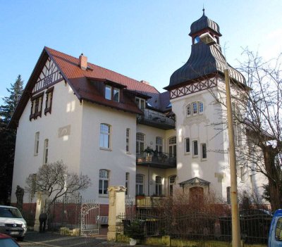 exklusives Wohnerlebnis - Terrasse mit Fluss-Blick