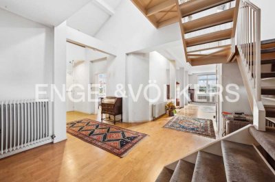 Besondere Loft-Wohnung mit großer Dachterrasse