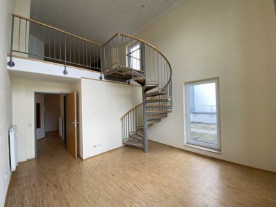 Exklusive Maisonette-Wohnung mit zwei Dachterrassen in Uni Nähe