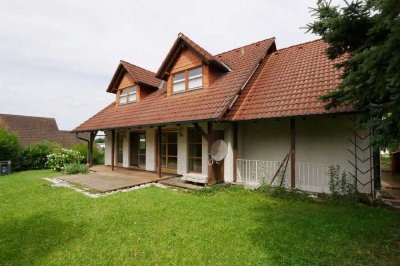 EFH im Landhausstil mit Garage und Garten zwischen Coburg und Bad Rodach