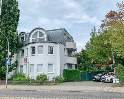 GEPFLEGTE WOHNUNG IM 1. OG MIT 2 BALKONEN