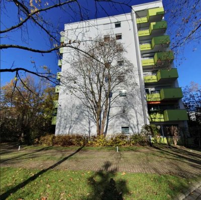 SCHÖN Immobilien:  Wittelsbacher Höfe - gemütliche  2-Zi-Whg mit Küche Süd-Balkon