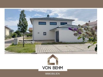 von Behm Immobilien -  Ihr Traumhaus ist schon gebaut - EFH in begehrter Lage Geisenfeld