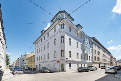 Preiswerte, vermietete Altbau-Wohnung in der Antonigasse - € 1825 pro Quadratmeter