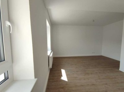 Nachmieter für 2 Raum Wohnung mit Balkon gesucht...