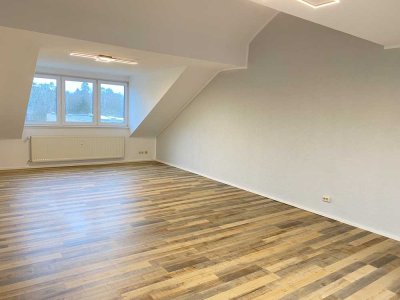 Ansprechende 3-Zimmer-DG-Wohnung mit Einbauküche in Kaiserslautern