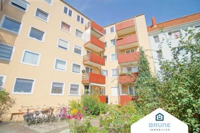 BRUNE IMMOBILIEN - Bremerhaven-Twischkamp: Zentrale Lage - guter Schnitt