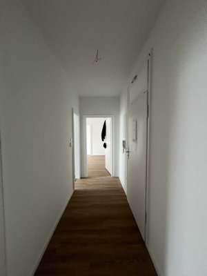 Frisch sanierte 2-Zimmer-Wohnung in der Südstadt