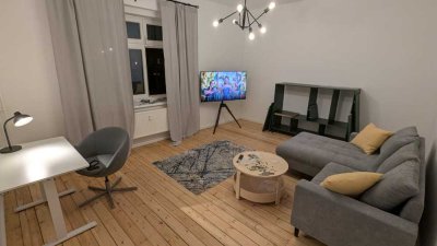 Frisch sanierte, möblierte 2-Raum-Hochparterre-Wohnung in Berlin Adlershof