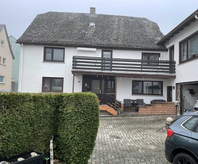 Günstiges 5-Zimmer-Einfamilienhaus  in Bad Schwalbach