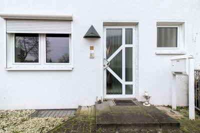 Haus im Haus in Anrath: Moderne Maisonettewohnung mit 5 Zimmern, Terrasse und Garage