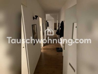 Tauschwohnung: 3 ZKB + Balkon und Keller. gut geschnitten