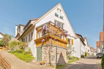 Leben im historischen Ambiente: Großzügiges Haus im Haus mit Umbaupotenzial