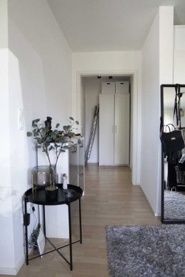 Moderne helle 1,5-Zimmer-Wohnung mit Balkon in Schwäbisch Gmünd