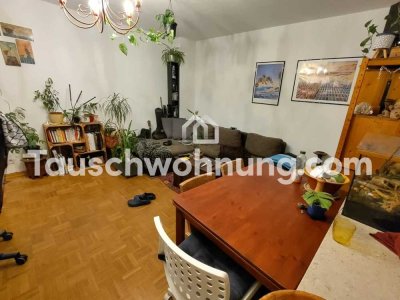 Tauschwohnung: Gemütliche 2 Zimmer Wohnung mit Balkon