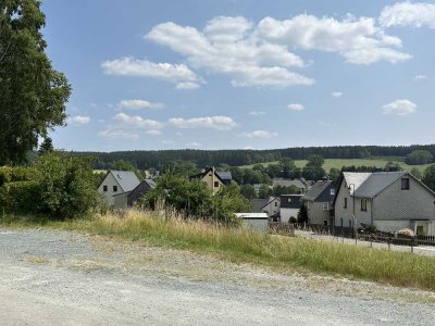 3 Raum  Wohnung im Energiesparhaus mit Solaranlage und Parkplatz !