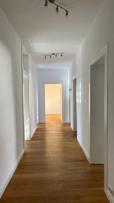 Charmante 5-Zimmer-Wohnung im Herzen von Weißenhorn
 114 m² - 5.0 Zi.