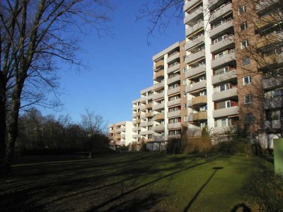 Befristete Vermietung bis 12/2025: 3,5-Raum-Wohnung mit Einbauküche in Stuttgart