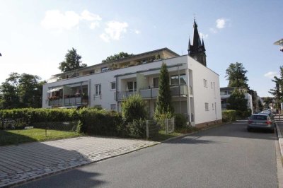 Attraktive 2-Zimmer-Hochparterre-Wohnung mit Terrasse und EBK in Freital