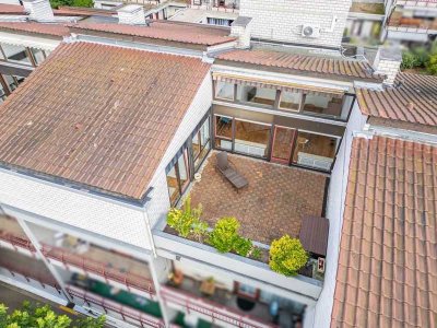 3 -Zimmer Wohnung in zentraler Lage mit Blick über die Dächer Weinheim's