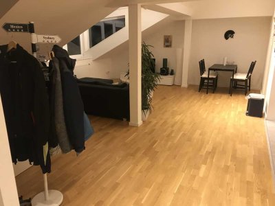 2-Zimmer-DG-Wohnung mit EBK in Landsberg am Lech