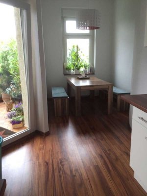 3,5-Zimmer-DG-Wohnung mit Süd-Balkon