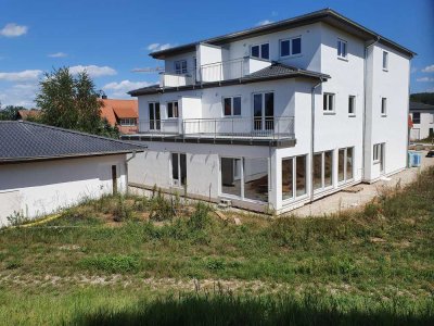 Schöne 3-Zimmer-Wohnung  mit Balkon in Pleinfeld