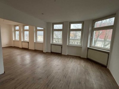 Schöne 3-Zimmer Altbauwohnung im Zentrum von Iserlohn zu vermieten ab sofort !