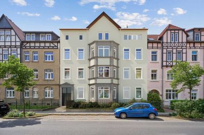 Etagenwohnung mit Altbaucharme als Erstbezug nach Modernisierung in Arnstadt zu verkaufen!