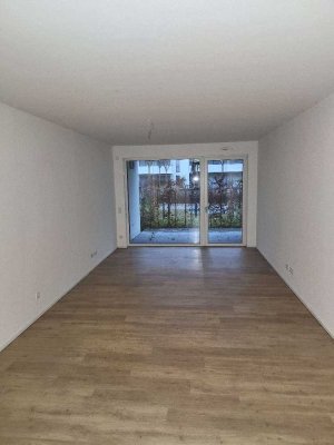 Westviertel: 3-Raum EG-Wohnung mit Terrasse